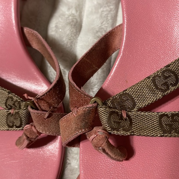 Gucci Y2K Pink Monogram Strappy Kitten Heels | Size 8 - Picture 6 of 14